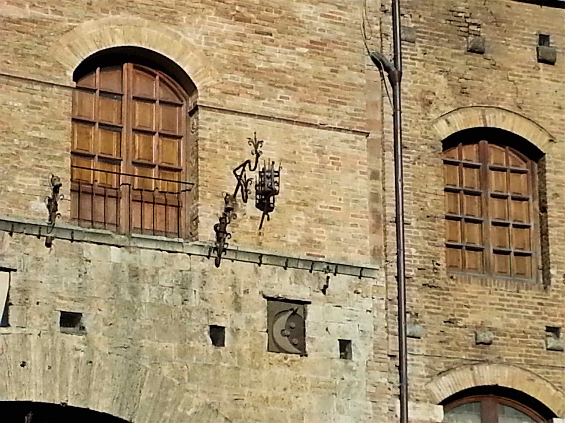 Cosa vedere e fare a San Gimignano in un weekend - I Palazzi ocra