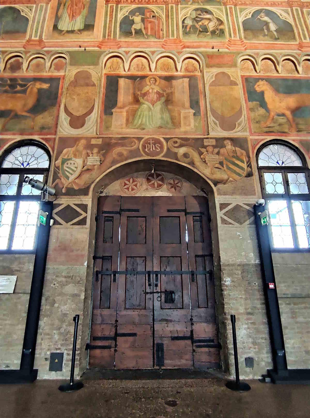 Palazzo della Ragione a Padova - Il Portone che dà sulla Scala del Vin