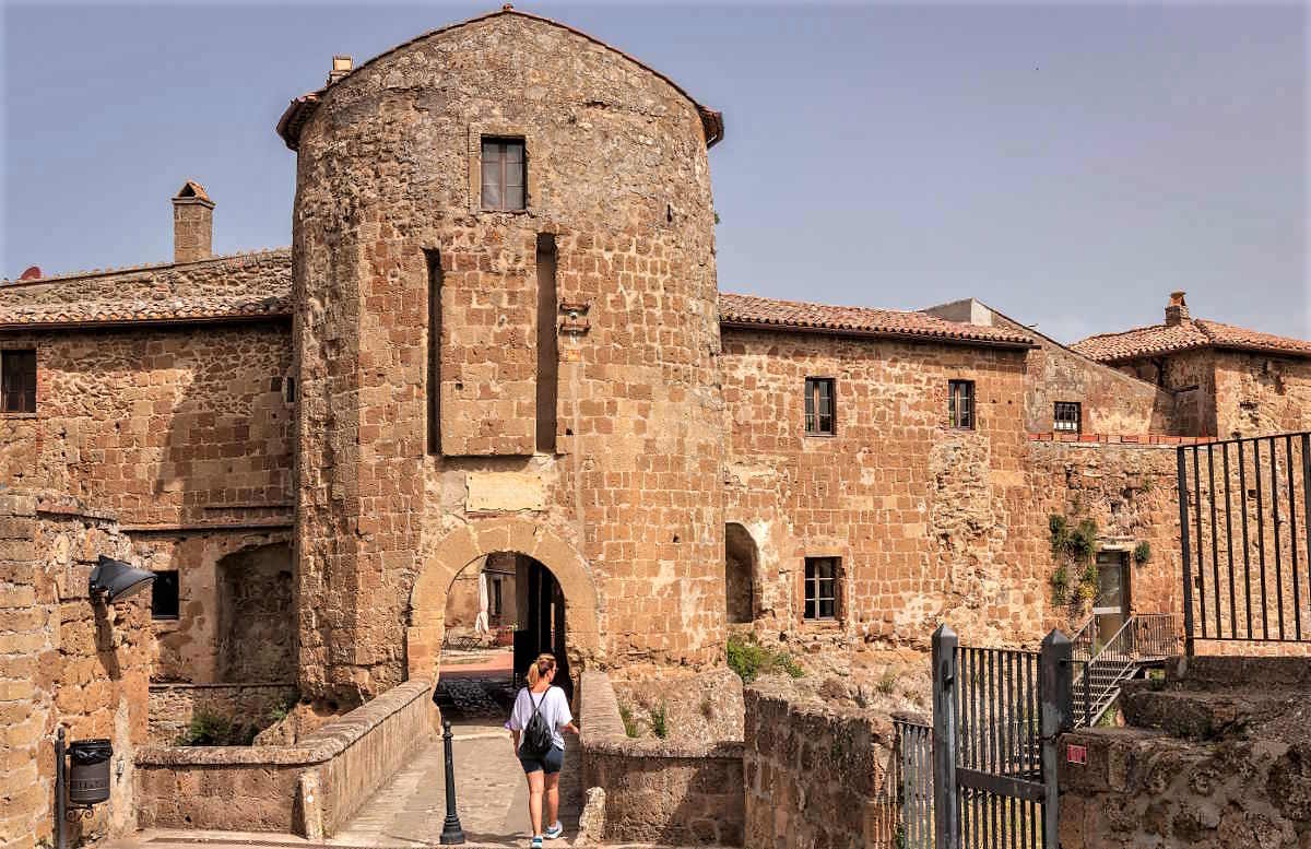 Luoghi da vedere a Sorano nella Maremma Toscana - La Fortezza Orsini