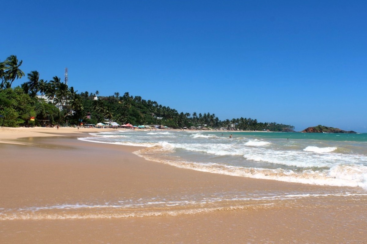Vacanze al caldo e al mare in inverno: la spiaggia di Mirissa in Sri Lanka
