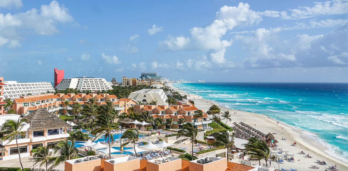 Cancun e le spiagge nella zona degli Hotel fra spiagge e mare