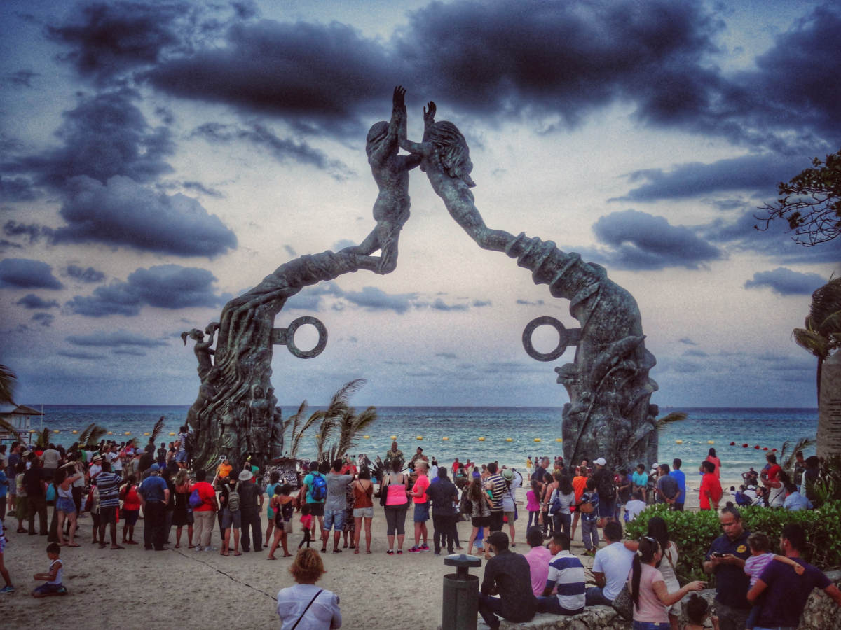 Locali sulla spiaggia di Playa del Carmen in Messico - La Quinta Avenida
