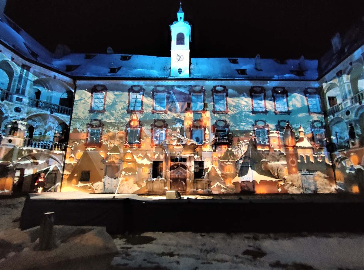 Lo spettacolo e video-mapping Light Musical Liora a Bressanone