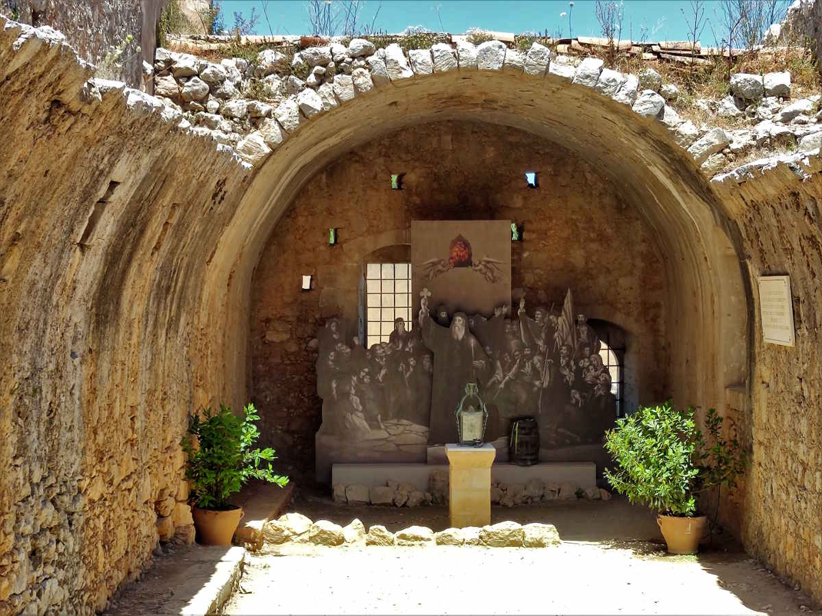 Visitare il Monastero di Arkadi a Creta: La polveriera