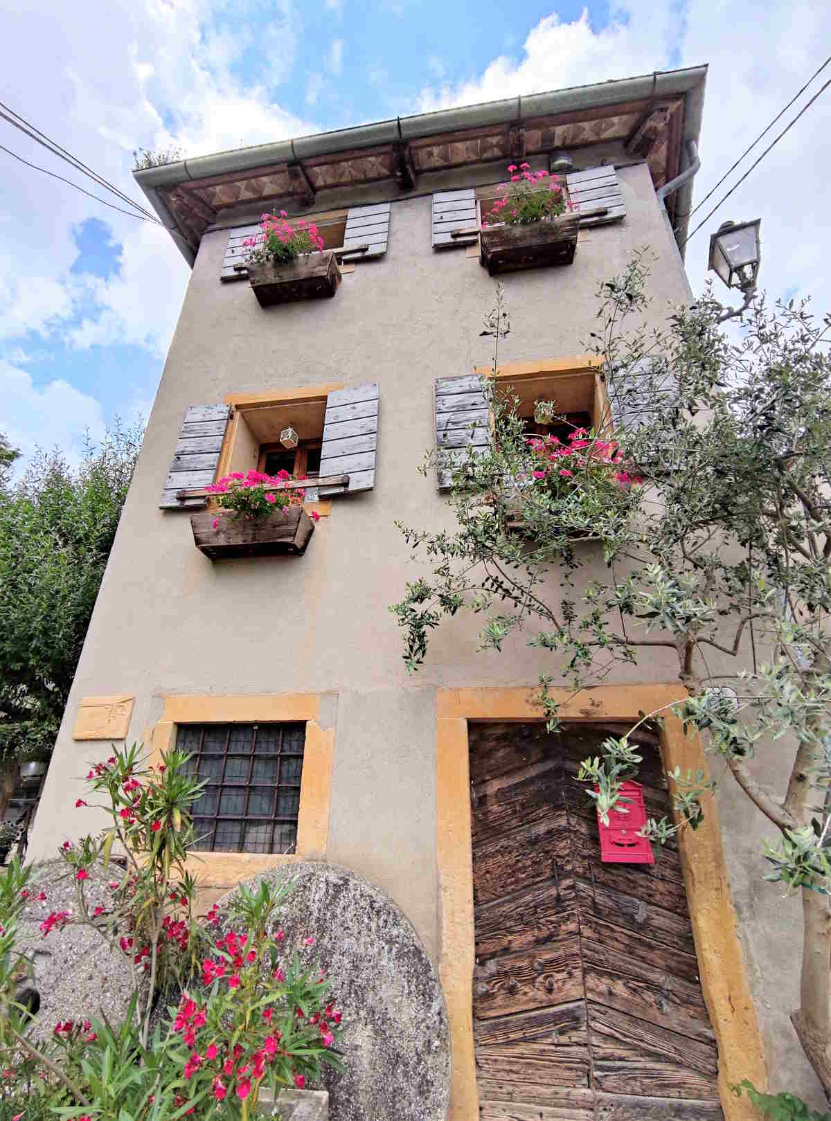 Turismo lento in Veneto: Le casette della Valle dei Mulini fra i Colli Berici
