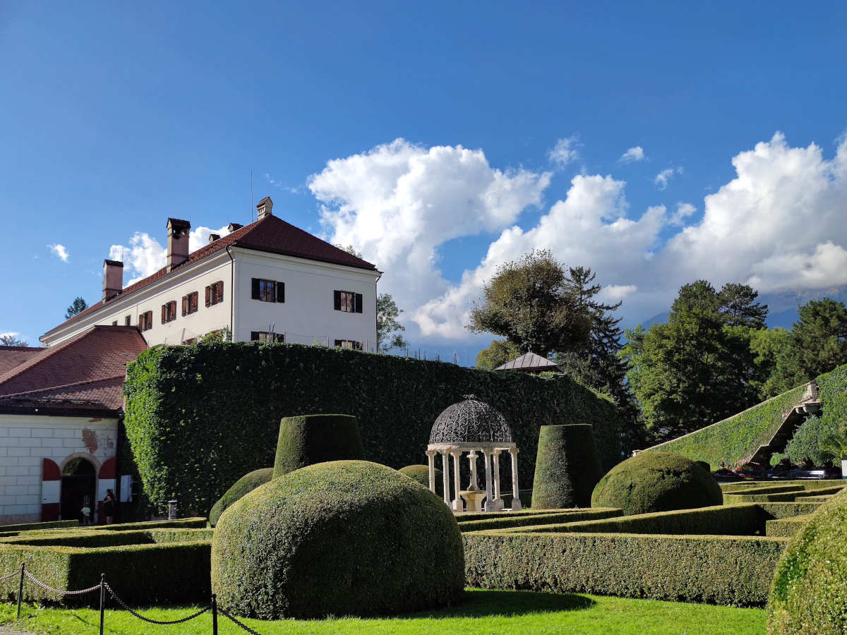 Cosa vedere nel Castello di Ambras a Innsbruck: Il Parco e i Giardini