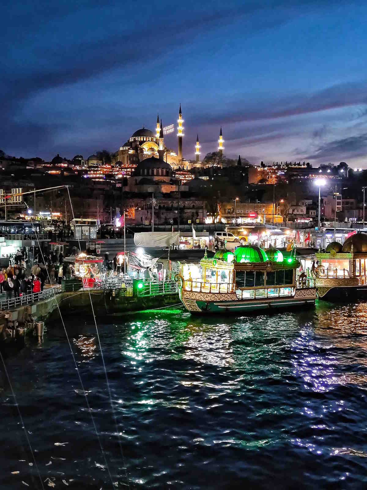 Cosa vedere fare a Istanbul in 3 o più giorni: Scoprire i panorami sul Corno d'Oro al Tramonto