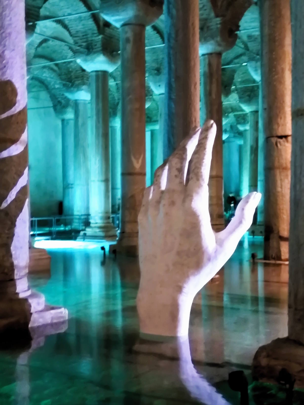 Cosa vedere e fare a Istanbul: Sculture nella Cisterna Basilica
