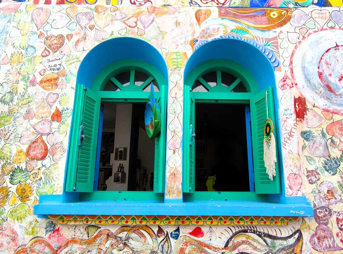 Finestre decorate con Murales Finestre decorate con Murales