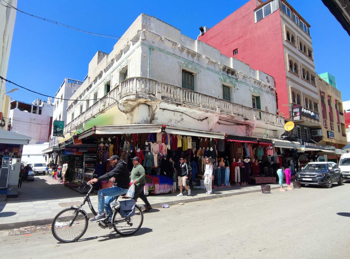 La città nuova di Asilah e i suoi suk La città nuova di Asilah e i suoi suk
