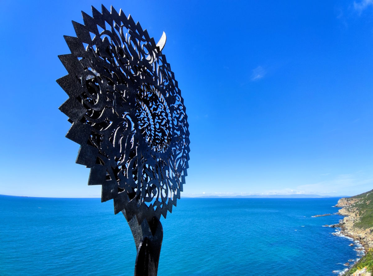 Cosa vedere nei dintorni di Tangeri: Installazioni artistiche nel Parco del Faro a Capo Spartel Cosa vedere nei dintorni di Tangeri: Installazioni artistiche nel Parco del Faro a Capo Spartel